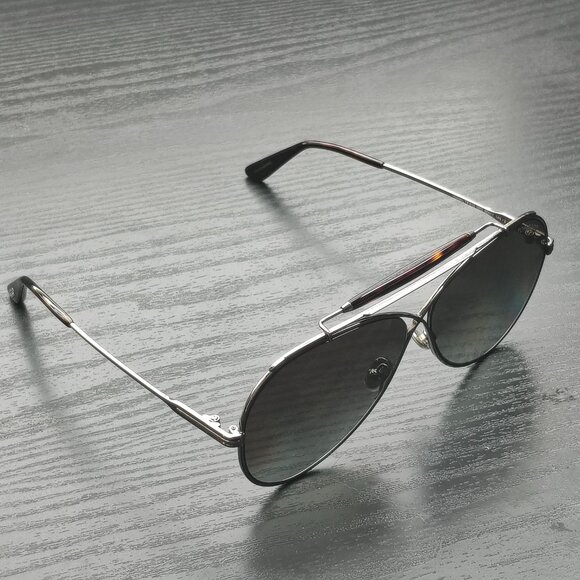 FINAL PRICE - TOM FORM HOLDEN UNISEX SUNGLASSES GRAY GRADIENT - Picture 6 of 7